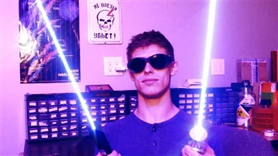 Blue Lazè Beam Domaj nan je ak pwoteksyon